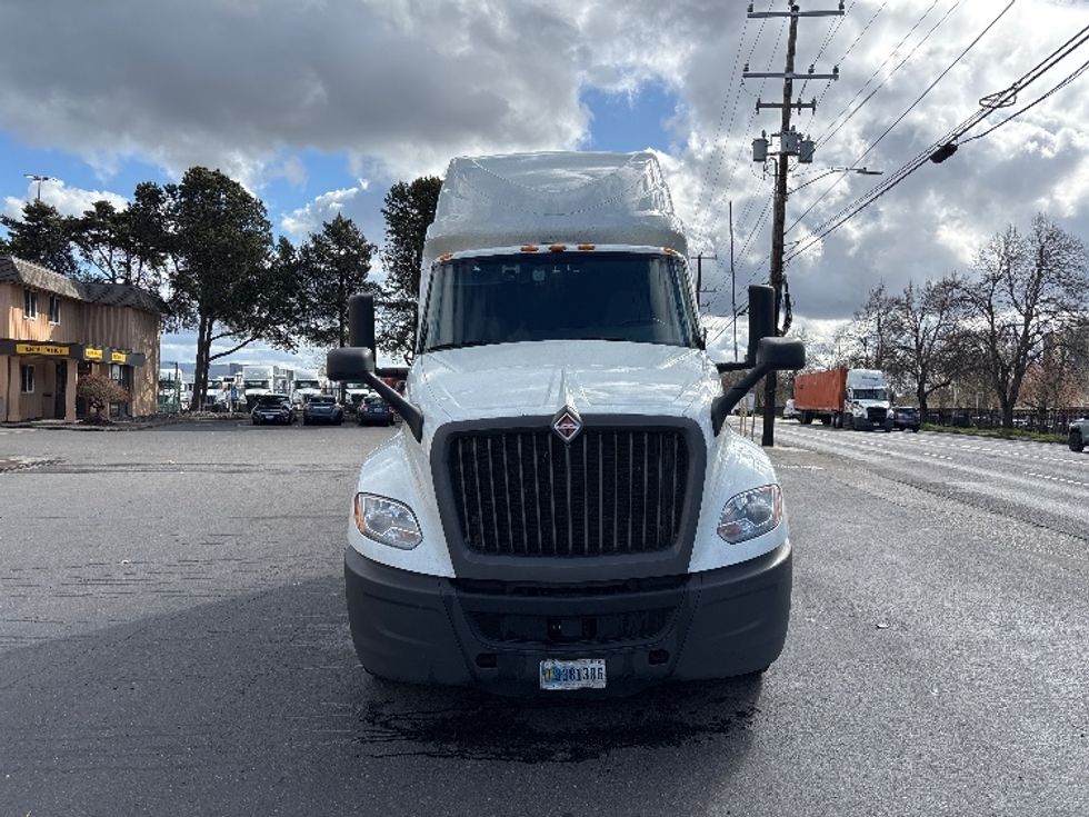 Sleeper Tractor-Heavy Duty Tractors-International-2023-LT625-Portland-OR-667,159\n\t\tmiles-$ 44,750 - Image 2