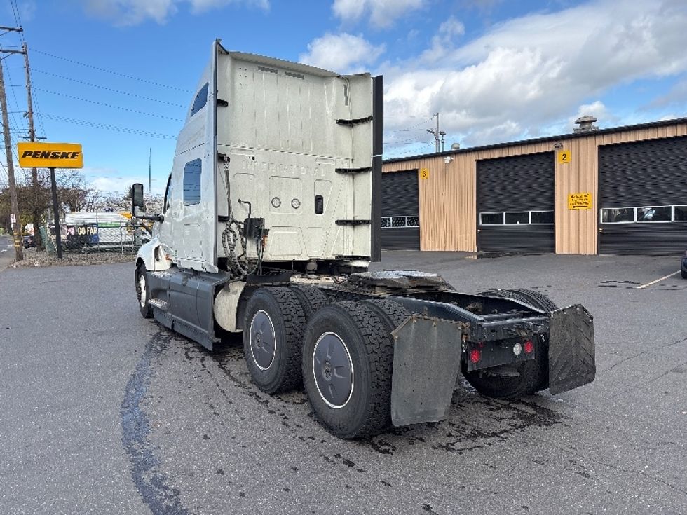 Sleeper Tractor-Heavy Duty Tractors-International-2023-LT625-Portland-OR-667,159\n\t\tmiles-$ 44,750 - Image 5