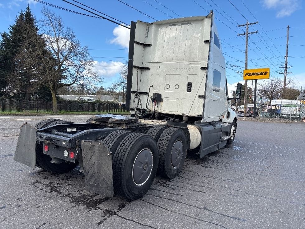 Sleeper Tractor-Heavy Duty Tractors-International-2023-LT625-Portland-OR-667,159\n\t\tmiles-$ 44,750 - Image 7