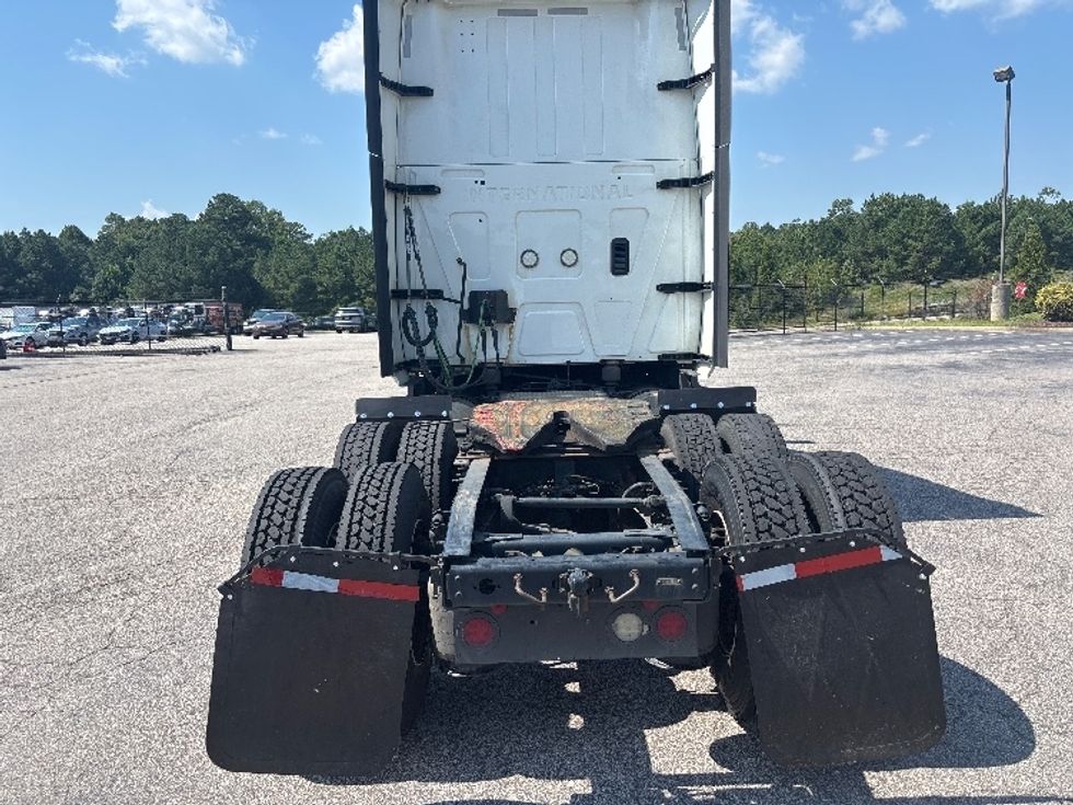 Sleeper Tractor-Heavy Duty Tractors-International-2023-LT625-Prince George-VA-762,905\n\t\tmiles-$ 42,500 - Image 6