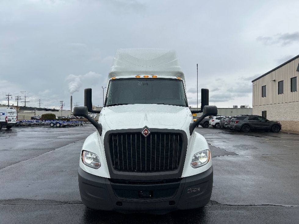 Sleeper Tractor-Heavy Duty Tractors-International-2023-LT625-Rothschild-WI-669,775\n\t\tmiles-$ 39,000 - Image 2