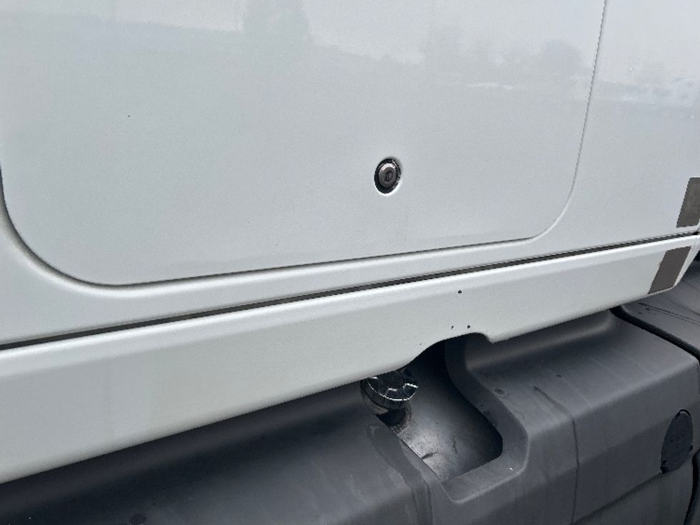 Sleeper Tractor-Heavy Duty Tractors-International-2023-LT625-Rothschild-WI-669,775\n\t\tmiles-$ 39,000 - Image 24