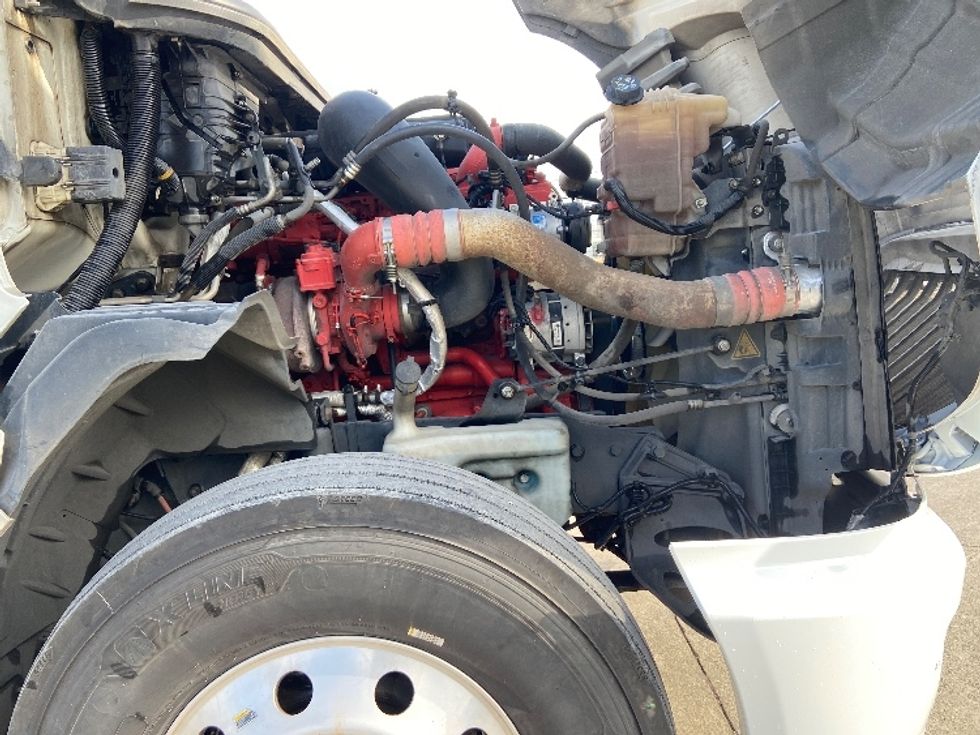 Sleeper Tractor-Heavy Duty Tractors-International-2023-LT625-San Antonio-TX-581,271\n\t\tmiles-$ 52,250 - Image 20