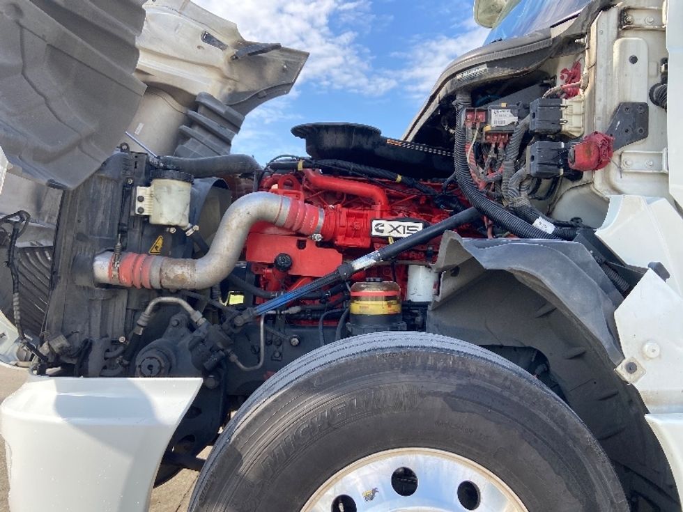 Sleeper Tractor-Heavy Duty Tractors-International-2023-LT625-San Antonio-TX-581,271\n\t\tmiles-$ 52,250 - Image 21