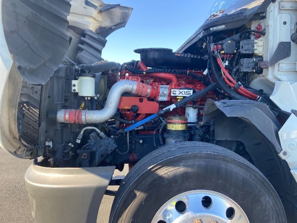 Sleeper Tractor-Heavy Duty Tractors-International-2023-LT625-San Antonio-TX-586,553\n\t\tmiles-$ 53,750 - Image 21