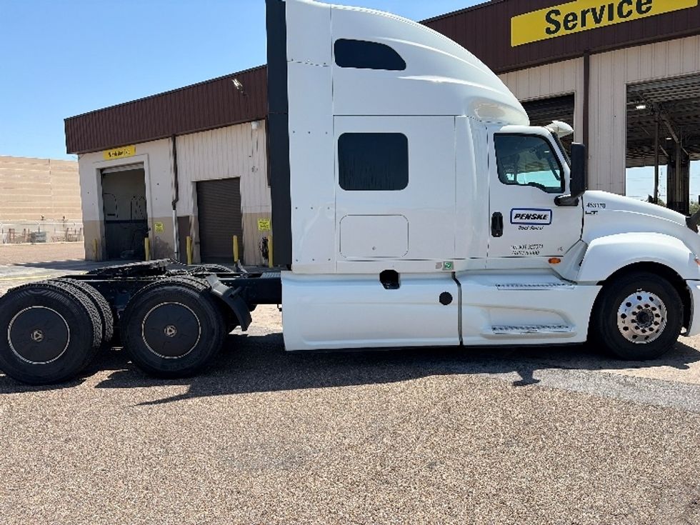 Sleeper Tractor-Heavy Duty Tractors-International-2023-LT625-San Antonio-TX-620,477\n\t\tmiles-$ 56,000 - Image 8