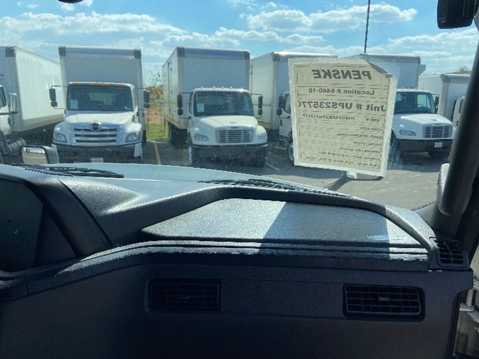 Sleeper Tractor-Heavy Duty Tractors-International-2023-LT625-San Antonio-TX-683,919\n\t\tmiles-$ 44,500 - Image 14