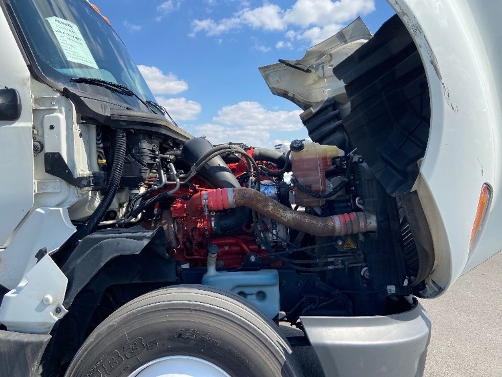 Sleeper Tractor-Heavy Duty Tractors-International-2023-LT625-San Antonio-TX-683,919\n\t\tmiles-$ 44,500 - Image 20