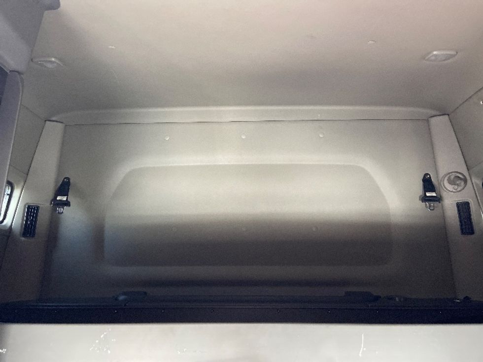 Sleeper Tractor-Heavy Duty Tractors-International-2023-LT625-San Antonio-TX-683,919\n\t\tmiles-$ 44,500 - Image 22