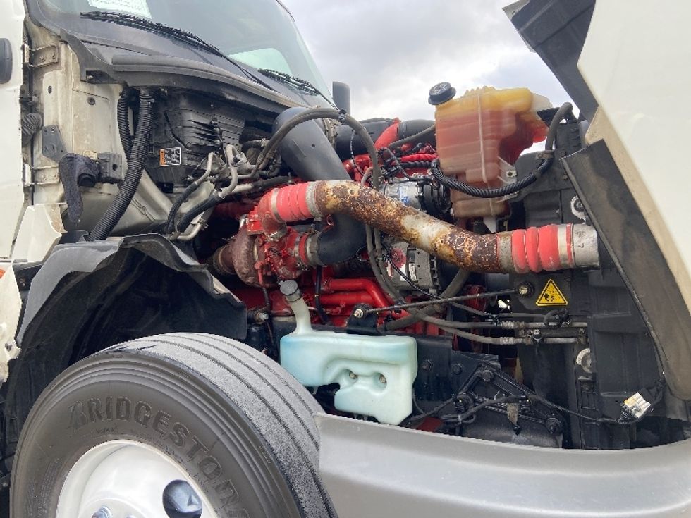 Sleeper Tractor-Heavy Duty Tractors-International-2023-LT625-San Antonio-TX-704,966\n\t\tmiles-$ 38,250 - Image 19