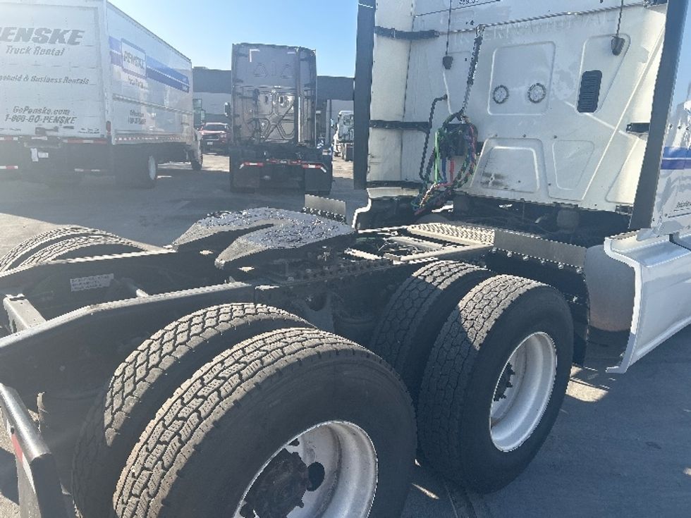 Sleeper Tractor-Heavy Duty Tractors-International-2023-LT625-San Diego-CA-572,538\n\t\tmiles-$ 57,250 - Image 23