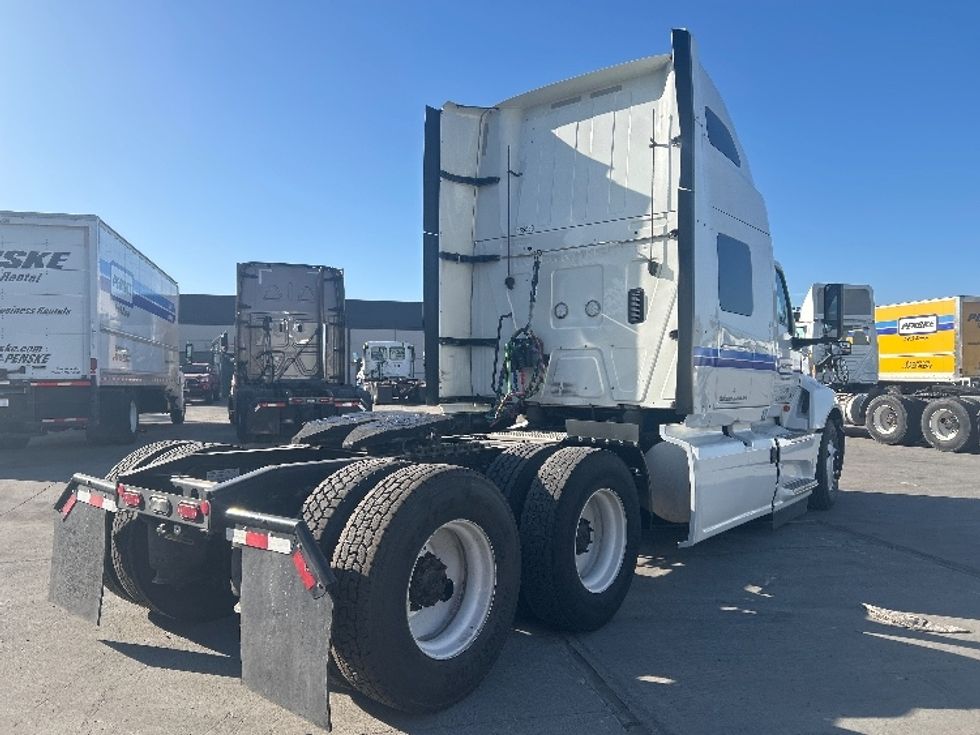 Sleeper Tractor-Heavy Duty Tractors-International-2023-LT625-San Diego-CA-572,538\n\t\tmiles-$ 57,250 - Image 7