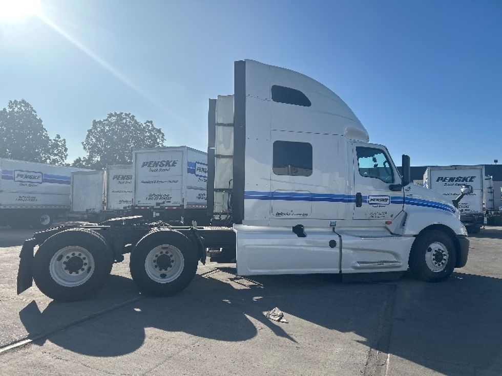 Sleeper Tractor-Heavy Duty Tractors-International-2023-LT625-San Diego-CA-572,538\n\t\tmiles-$ 57,250 - Image 8