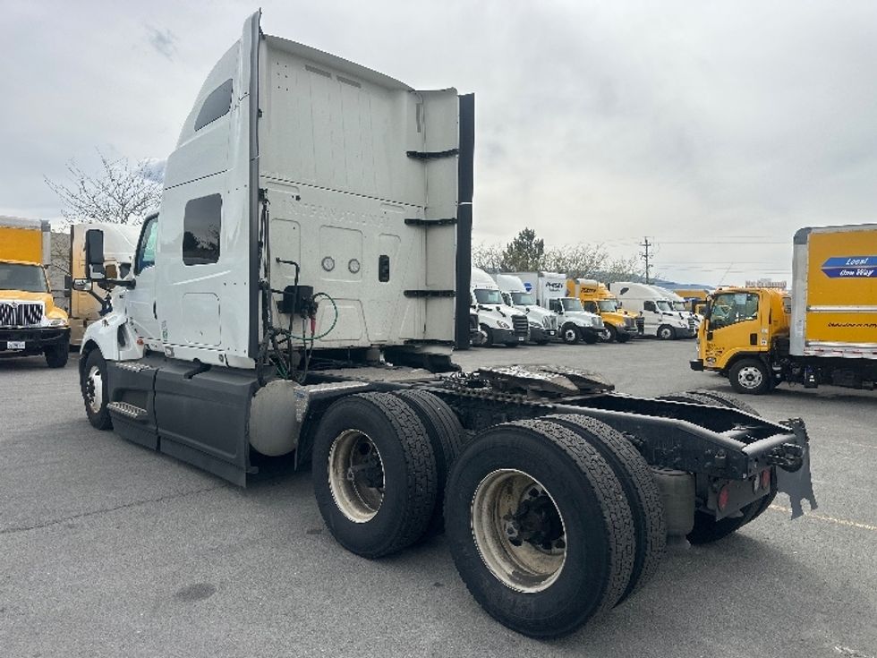 Sleeper Tractor-Heavy Duty Tractors-International-2023-LT625-Sparks-NV-520,143\n\t\tmiles-$ 60,750 - Image 5