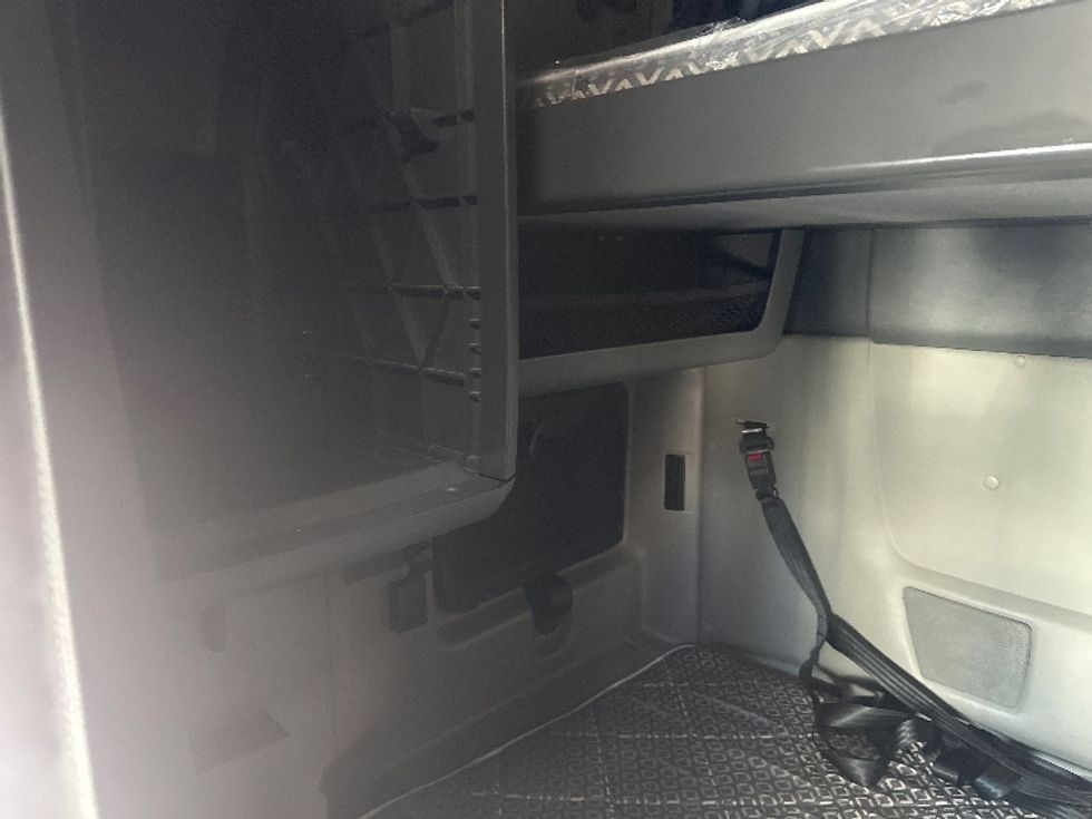 Sleeper Tractor-Heavy Duty Tractors-International-2023-LT625-Sparks-NV-556,599\n\t\tmiles-$ 56,750 - Image 18