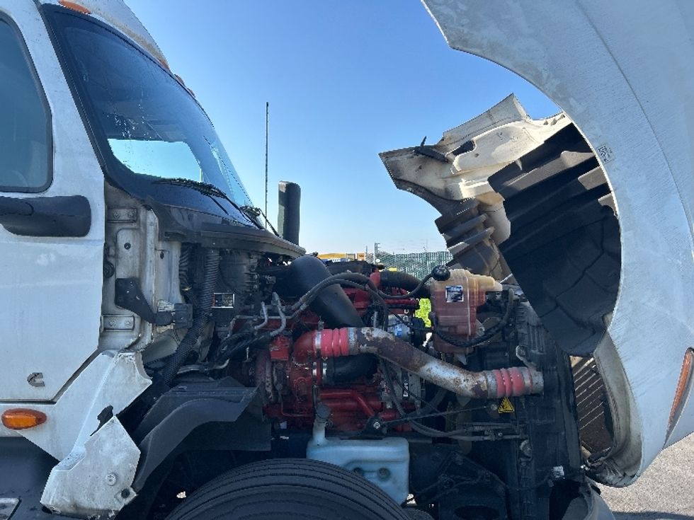 Sleeper Tractor-Heavy Duty Tractors-International-2023-LT625-Stockton-CA-473,835\n\t\tmiles-$ 65,750 - Image 17