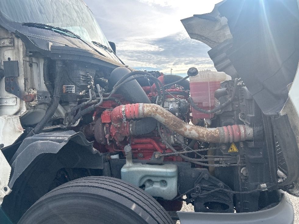 Sleeper Tractor-Heavy Duty Tractors-International-2023-LT625-Stockton-CA-572,708\n\t\tmiles-$ 55,000 - Image 20