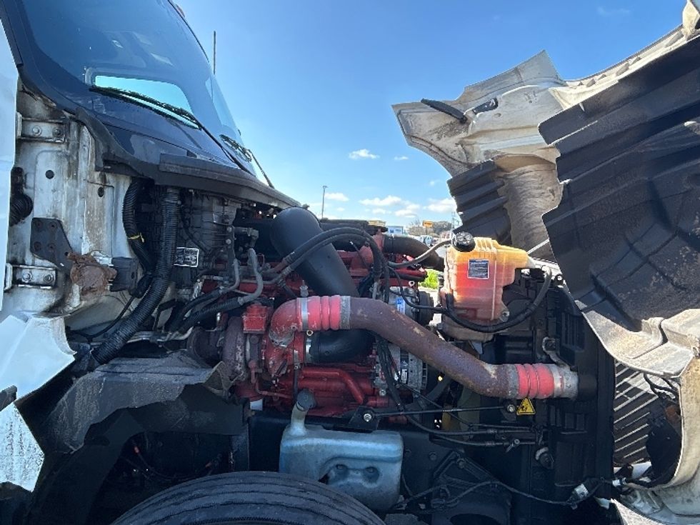 Sleeper Tractor-Heavy Duty Tractors-International-2023-LT625-Stockton-CA-736,978\n\t\tmiles-$ 37,250 - Image 20