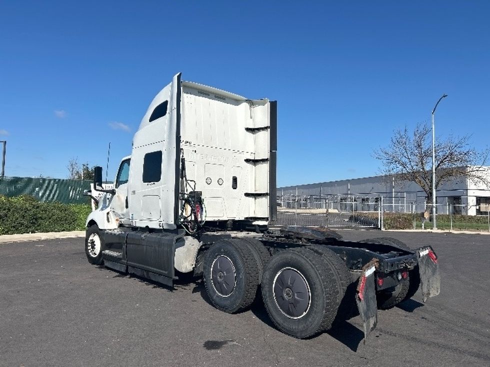 Sleeper Tractor-Heavy Duty Tractors-International-2023-LT625-Stockton-CA-736,978\n\t\tmiles-$ 37,250 - Image 5