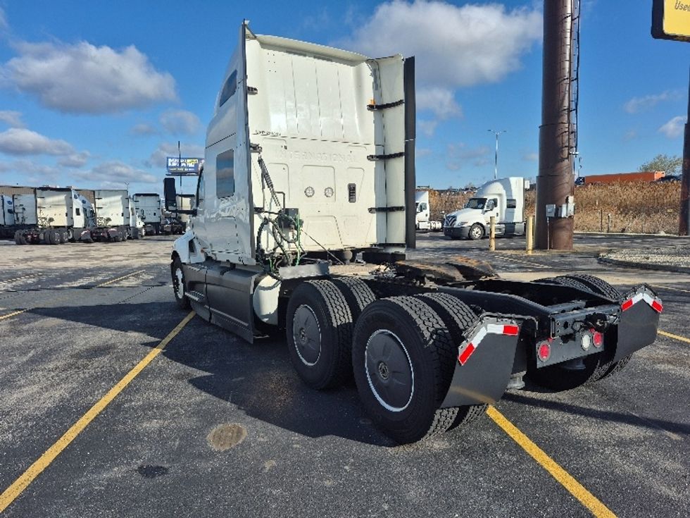 Sleeper Tractor-Heavy Duty Tractors-International-2023-LT625-Sturtevant-WI-618,085\n\t\tmiles-$ 42,000 - Image 5