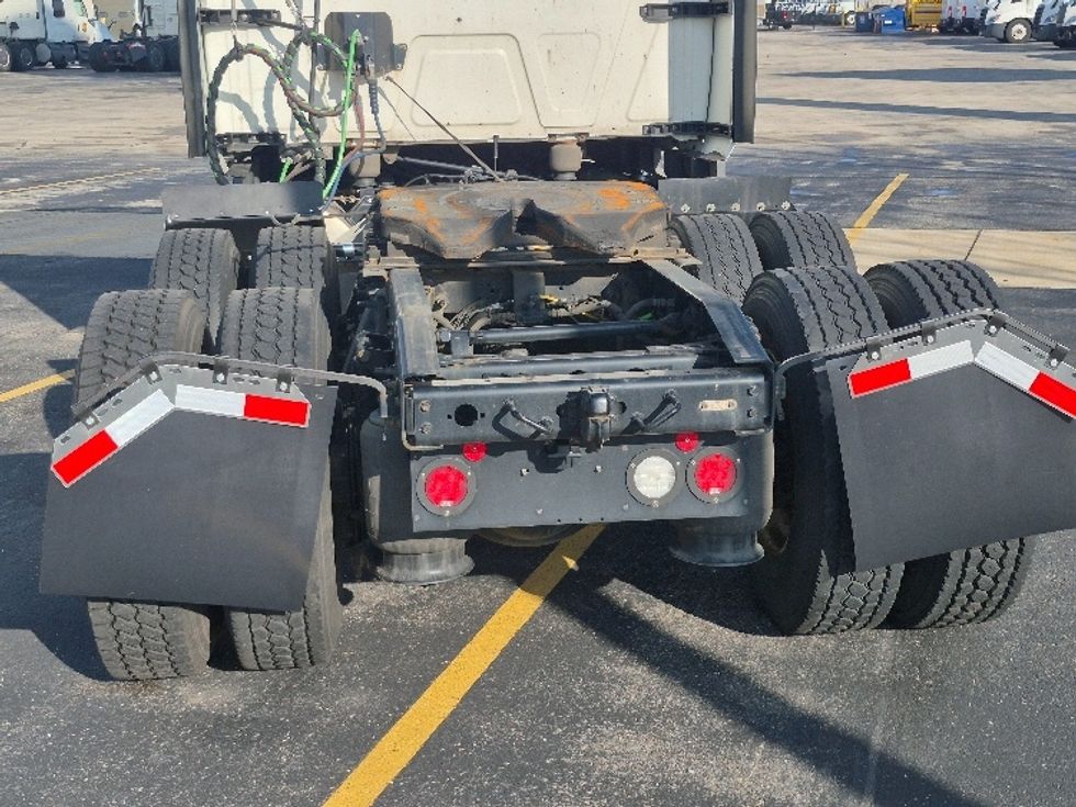 Sleeper Tractor-Heavy Duty Tractors-International-2023-LT625-Sturtevant-WI-618,085\n\t\tmiles-$ 42,000 - Image 6