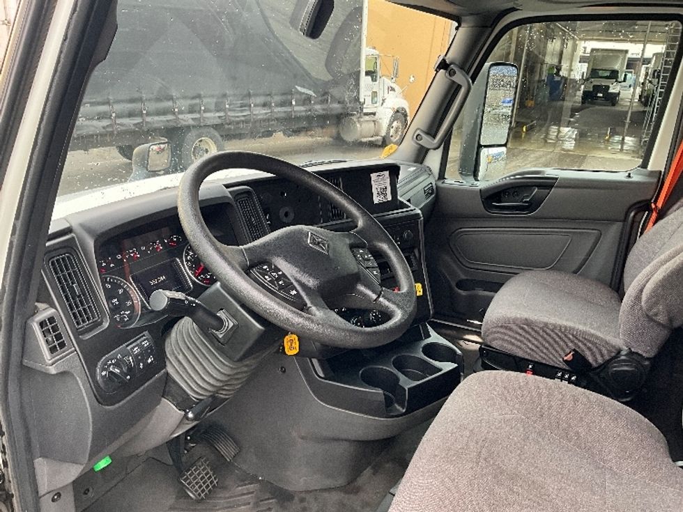 Sleeper Tractor-Heavy Duty Tractors-International-2023-LT625-Tacoma-WA-552,345\n\t\tmiles-$ 57,250 - Image 10