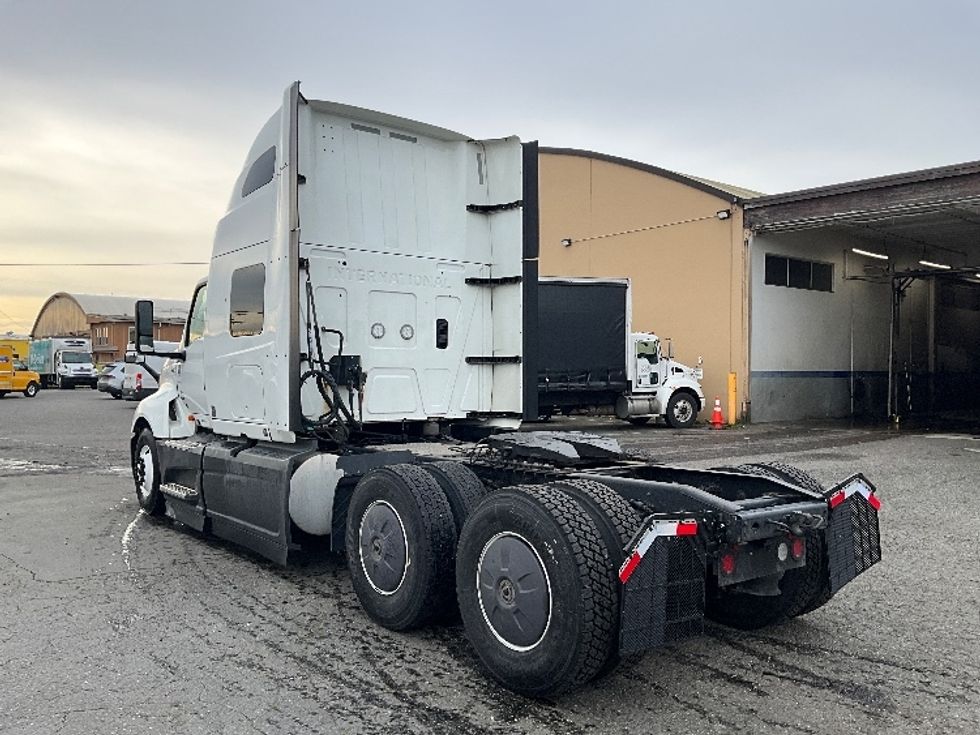 Sleeper Tractor-Heavy Duty Tractors-International-2023-LT625-Tacoma-WA-552,345\n\t\tmiles-$ 57,250 - Image 5