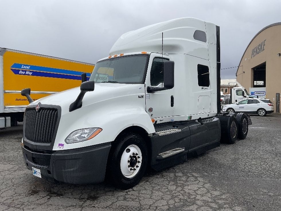 Sleeper Tractor-Heavy Duty Tractors-International-2023-LT625-Tacoma-WA-621,028\n\t\tmiles-$ 49,750 - Image 3