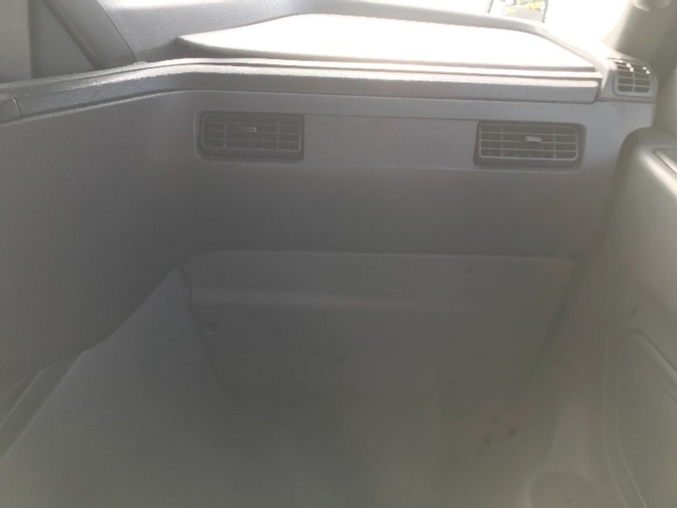 Sleeper Tractor-Heavy Duty Tractors-International-2023-LT625-Torrance-CA-380,145\n\t\tmiles-$ 76,000 - Image 14