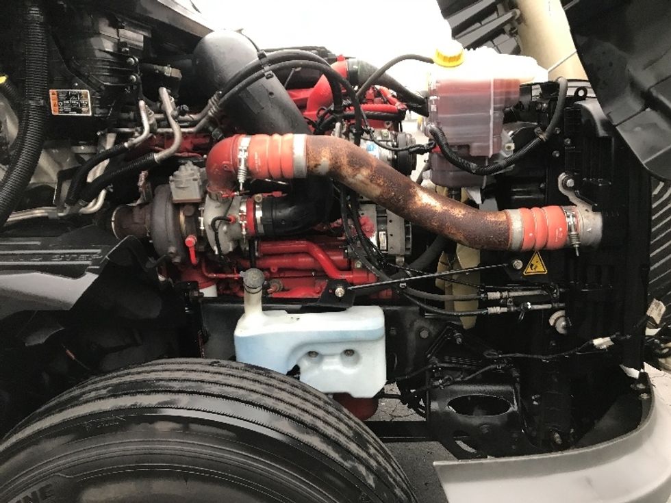 Sleeper Tractor-Heavy Duty Tractors-International-2023-LT625-Torrance-CA-437,894\n\t\tmiles-$ 69,500 - Image 20