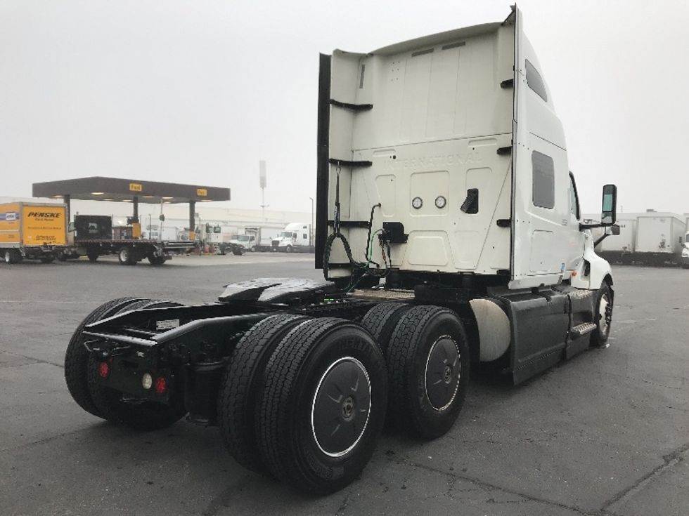 Sleeper Tractor-Heavy Duty Tractors-International-2023-LT625-Torrance-CA-437,894\n\t\tmiles-$ 69,500 - Image 7
