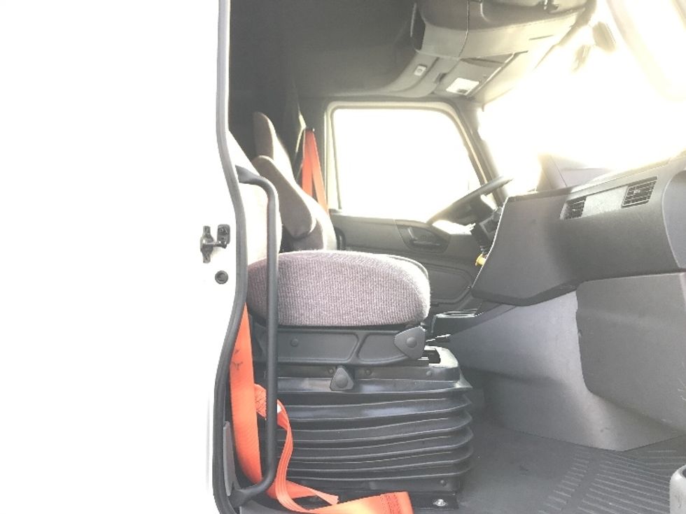 Sleeper Tractor-Heavy Duty Tractors-International-2023-LT625-Torrance-CA-465,372\n\t\tmiles-$ 66,500 - Image 15