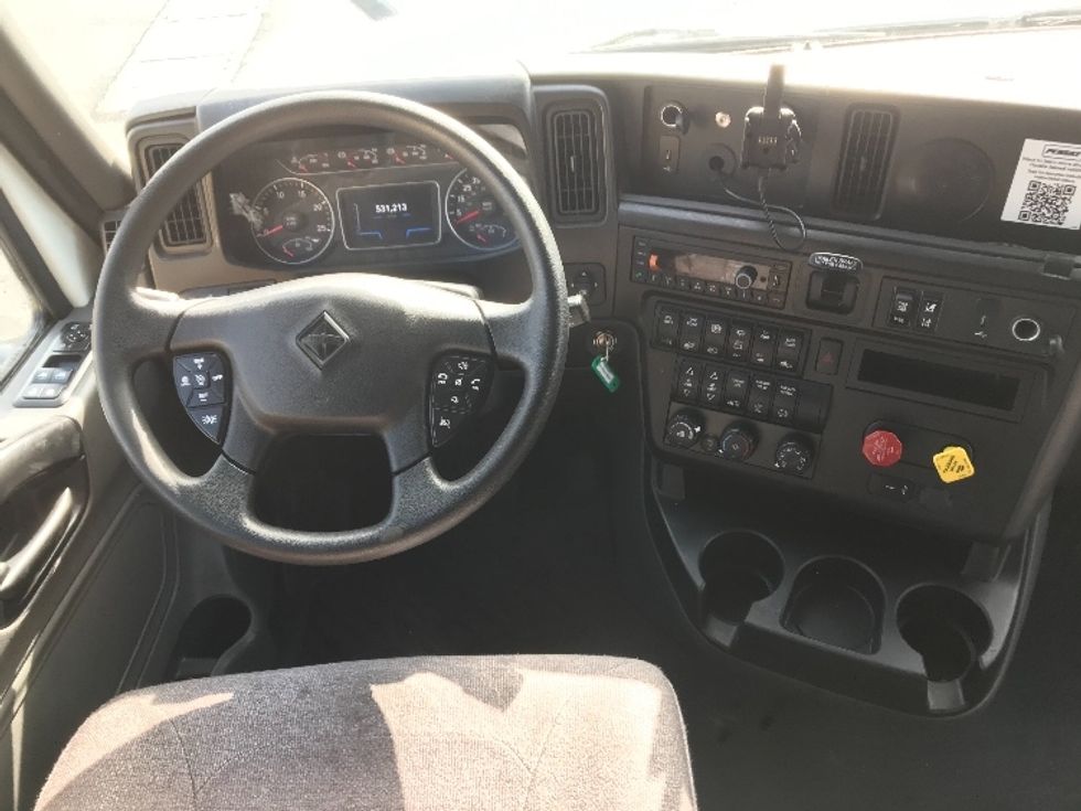 Sleeper Tractor-Heavy Duty Tractors-International-2023-LT625-Torrance-CA-531,216\n\t\tmiles-$ 59,500 - Image 11