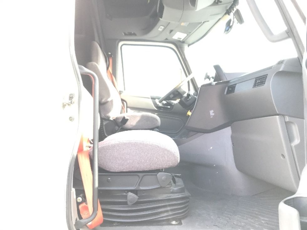 Sleeper Tractor-Heavy Duty Tractors-International-2023-LT625-Torrance-CA-531,216\n\t\tmiles-$ 59,500 - Image 15