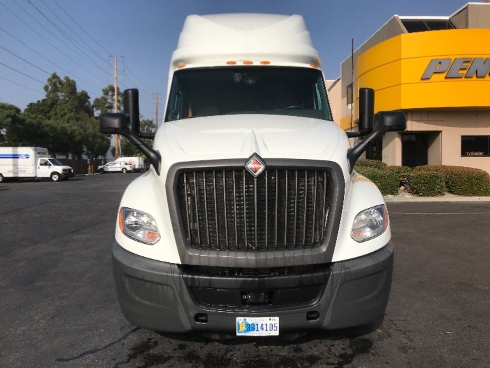 Sleeper Tractor-Heavy Duty Tractors-International-2023-LT625-Torrance-CA-531,216\n\t\tmiles-$ 59,500 - Image 2