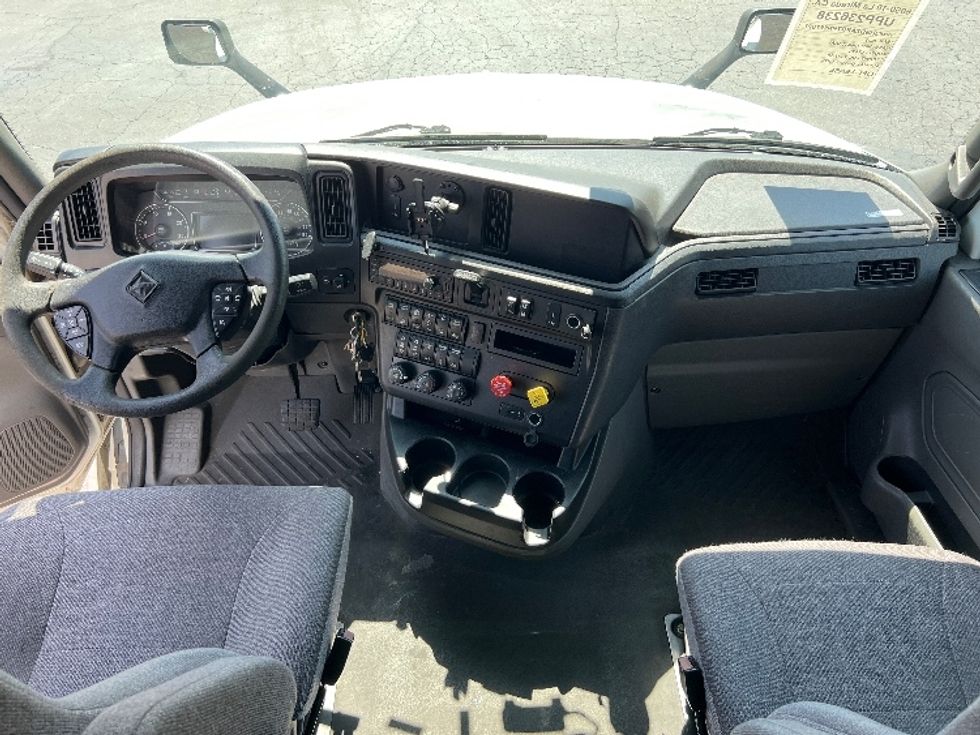 Sleeper Tractor-Heavy Duty Tractors-International-2023-LT625-Torrance-CA-579,952\n\t\tmiles-$ 54,750 - Image 12