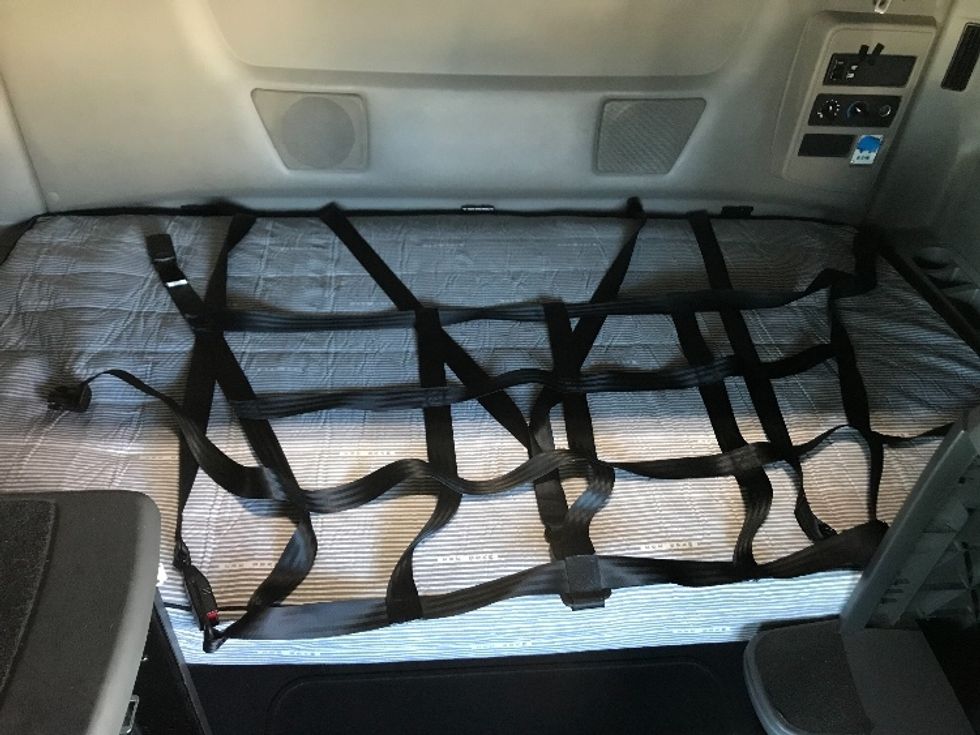 Sleeper Tractor-Heavy Duty Tractors-International-2023-LT625-Torrance-CA-627,591\n\t\tmiles-$ 49,000 - Image 16