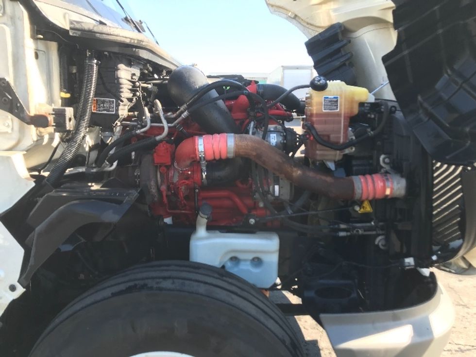 Sleeper Tractor-Heavy Duty Tractors-International-2023-LT625-Torrance-CA-627,591\n\t\tmiles-$ 49,000 - Image 17