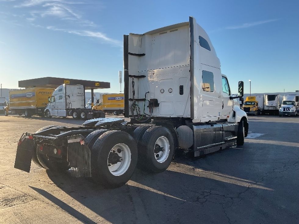 Sleeper Tractor-Heavy Duty Tractors-International-2023-LT625-Torrance-CA-656,640\n\t\tmiles-$ 45,750 - Image 7