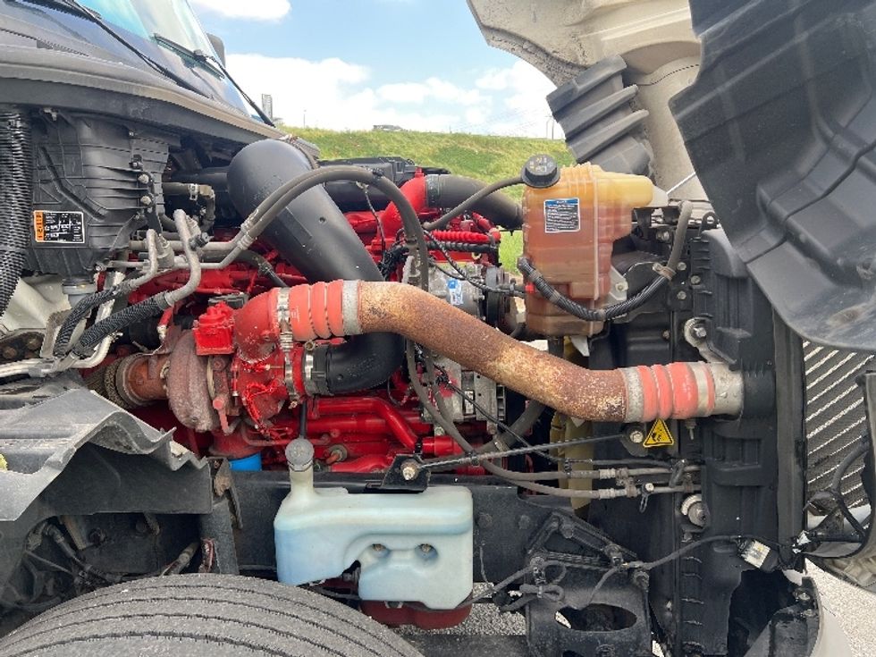 Sleeper Tractor-Heavy Duty Tractors-International-2023-LT625-Torrance-CA-676,665\n\t\tmiles-$ 43,750 - Image 20