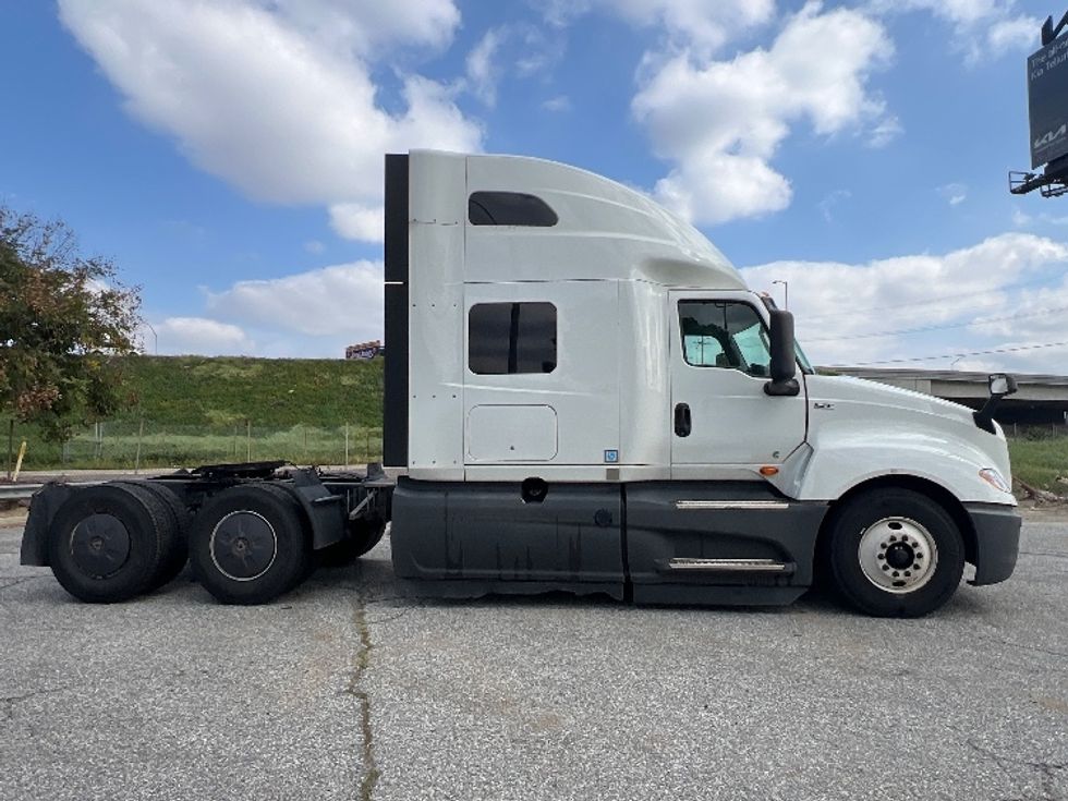 Sleeper Tractor-Heavy Duty Tractors-International-2023-LT625-Torrance-CA-676,665\n\t\tmiles-$ 43,750 - Image 8