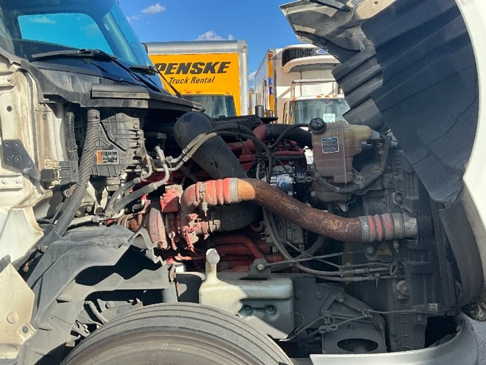 Sleeper Tractor-Heavy Duty Tractors-International-2023-LT625-Torrance-CA-699,648\n\t\tmiles-$ 41,250 - Image 20