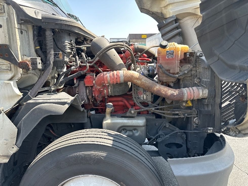 Sleeper Tractor-Heavy Duty Tractors-International-2023-LT625-Torrance-CA-743,124\n\t\tmiles-$ 44,750 - Image 20