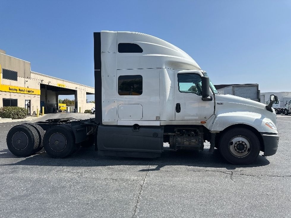 Sleeper Tractor-Heavy Duty Tractors-International-2023-LT625-Torrance-CA-743,124\n\t\tmiles-$ 44,750 - Image 8