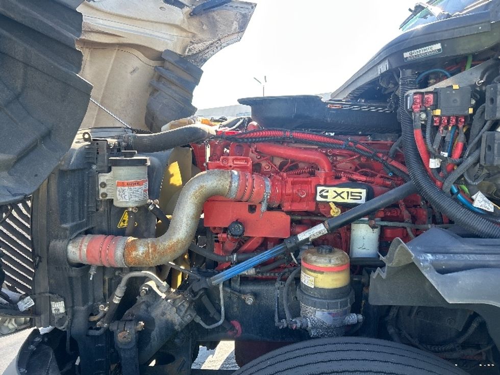 Sleeper Tractor-Heavy Duty Tractors-International-2023-LT625-Torrance-CA-748,731\n\t\tmiles-$ 36,000 - Image 21