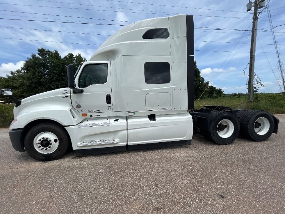 Sleeper Tractor-Heavy Duty Tractors-International-2023-LT625-Tuscaloosa-AL-347,329\n\t\tmiles-$ 85,000 - Image 4