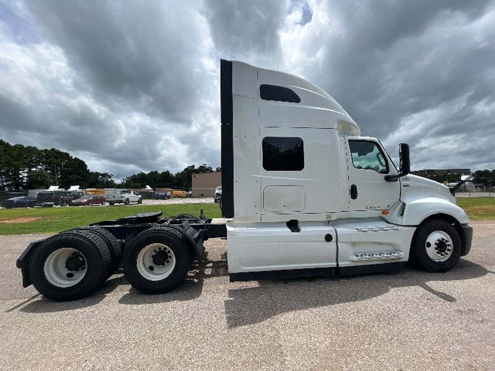 Sleeper Tractor-Heavy Duty Tractors-International-2023-LT625-Tuscaloosa-AL-347,329\n\t\tmiles-$ 85,000 - Image 7