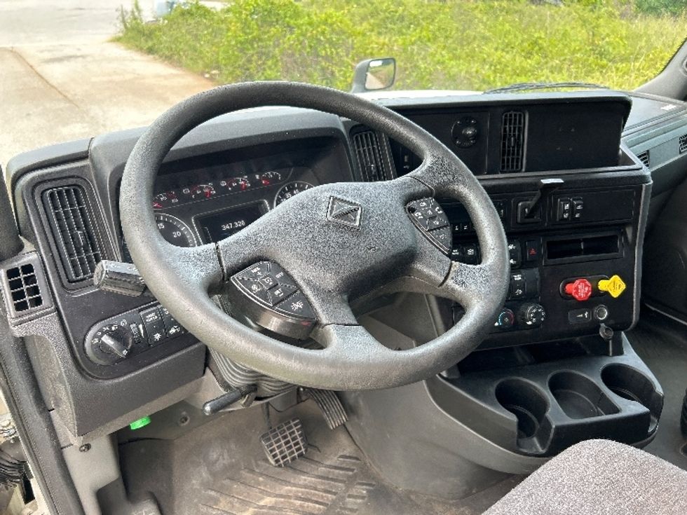 Sleeper Tractor-Heavy Duty Tractors-International-2023-LT625-Tuscaloosa-AL-347,329\n\t\tmiles-$ 85,000 - Image 9