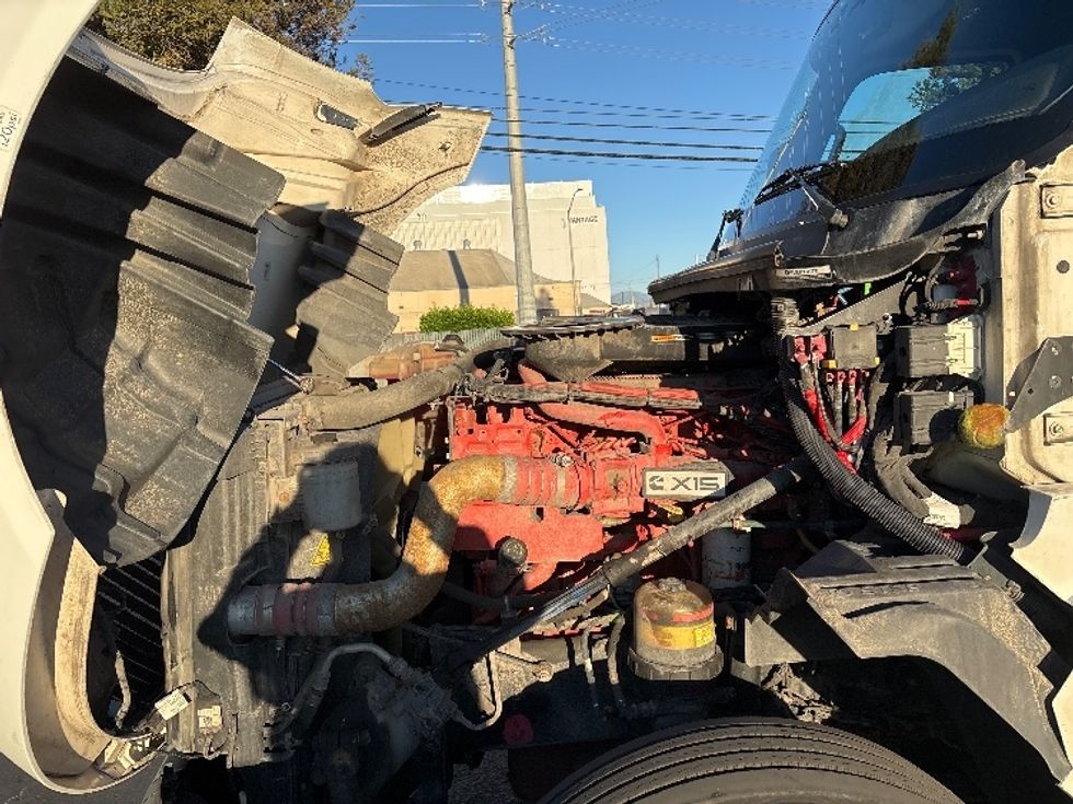 Sleeper Tractor-Heavy Duty Tractors-International-2023-LT625-West Sacramento-CA-564,931\n\t\tmiles-$ 55,750 - Image 21