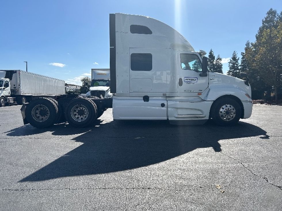Sleeper Tractor-Heavy Duty Tractors-International-2023-LT625-West Sacramento-CA-590,681\n\t\tmiles-$ 44,000 - Image 8